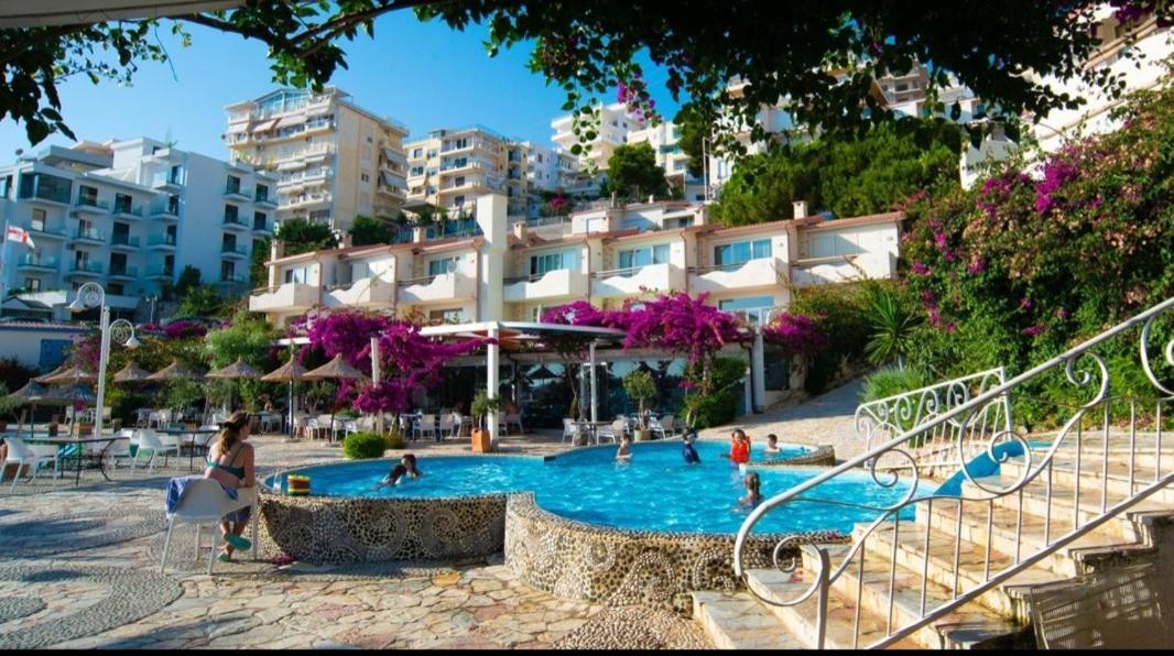 Bougainvill Sunset Villa Sarande Luaran gambar
