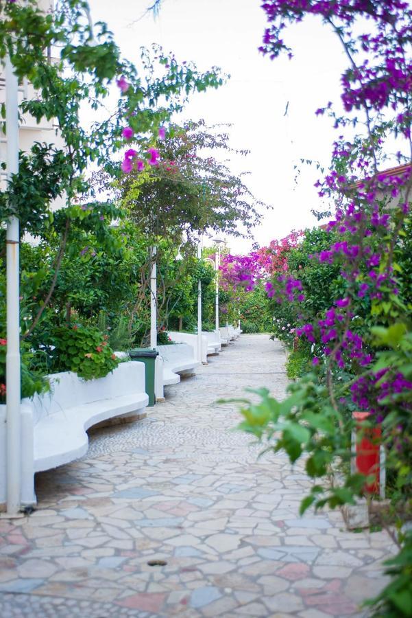 Bougainvill Sunset Villa Sarande Luaran gambar